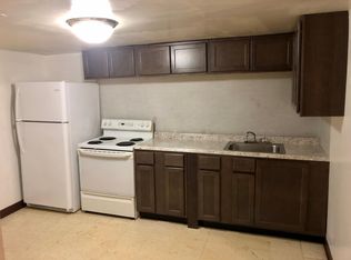 2524 W Farragut Ave #B, Chicago, IL 60625