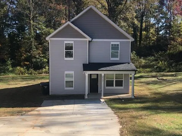 415 Peigler St NW, Concord, NC 28027