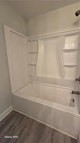 7812 Angela St — Photo 17