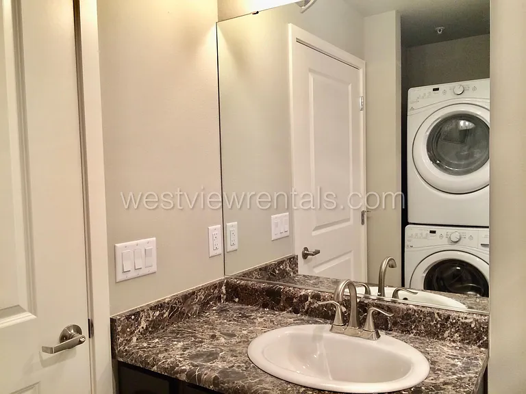 1010 Railroad Ave — Photo 318