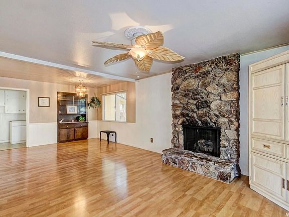 3rd image of 6850 Westmoreland Way