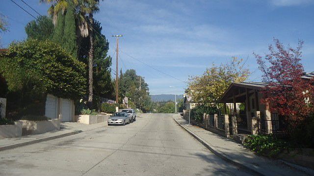 2nd image of 1216 Linda Rosa Ave