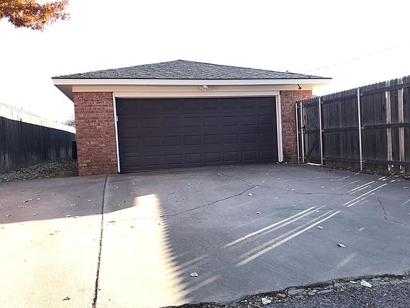 2nd image of 7418 Dreyfuss Dr