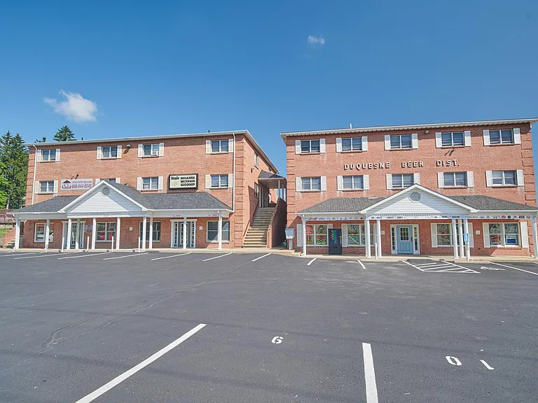 Crimson Hawk Student Housing — Photo 19