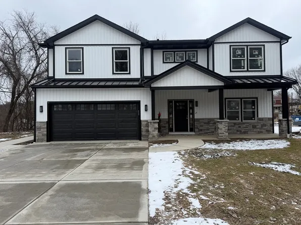 107 Willow Village Dr, Pittsburgh, PA 15239