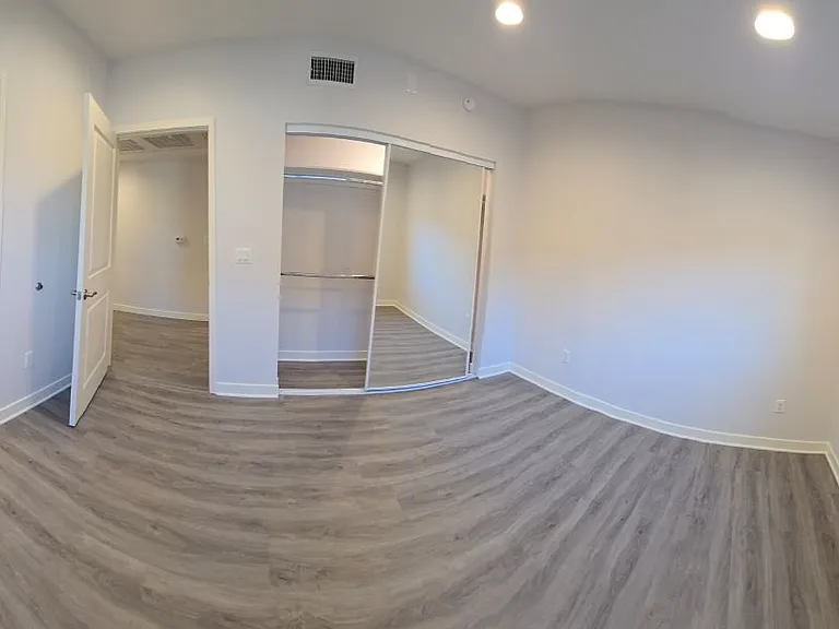 1541 S Orange Grove Ave — Photo 9