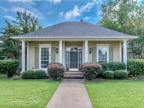 929 Azalea Garden Dr, Shreveport, LA 71115