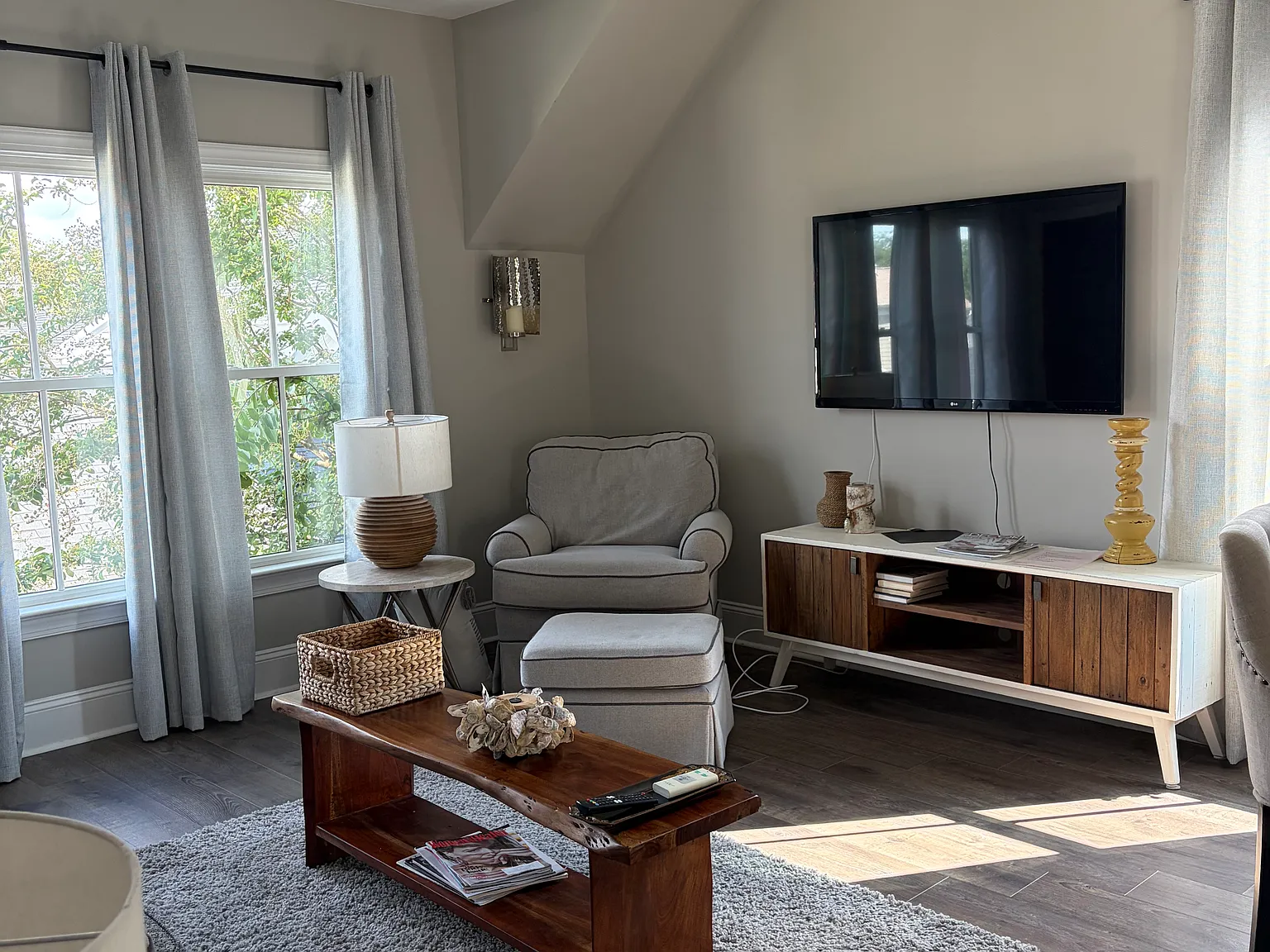 1 bed, 900 sqft, $1,600 — Photo 4
