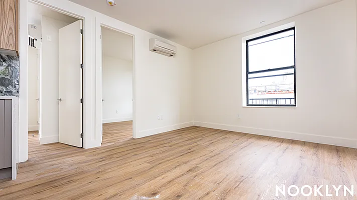 Rented by Nooklyn NYC LLC | media 31