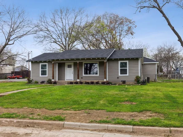 1601 Harrisee St, Terrell, TX 75160