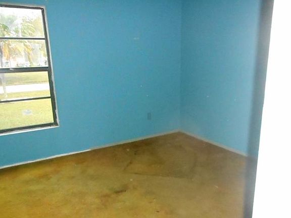 5th image of 11465 2nd Ave