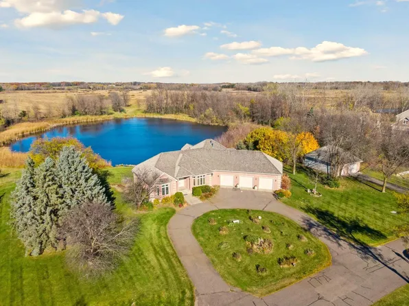 1910 Katrinka Rd, Hamel, MN 55340