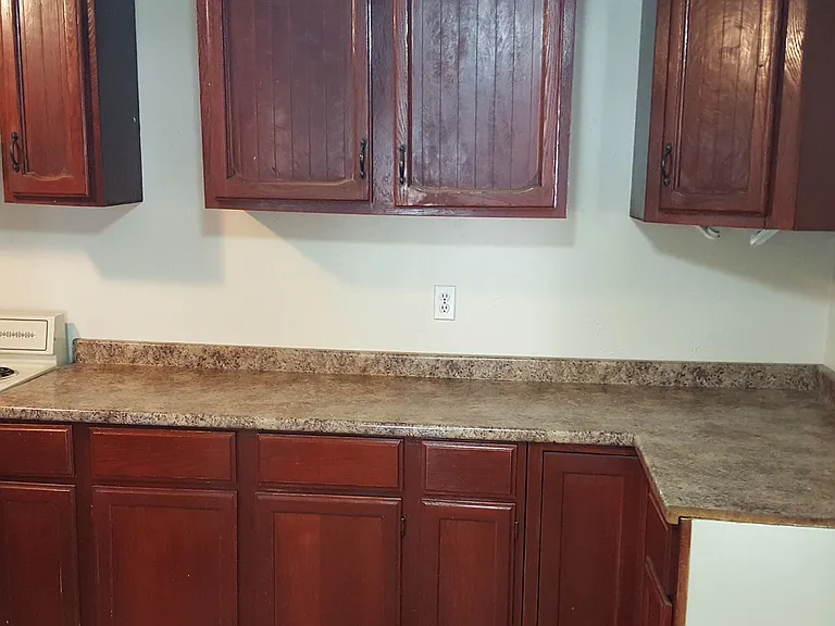 430 N Ashland Ave — Photo 3