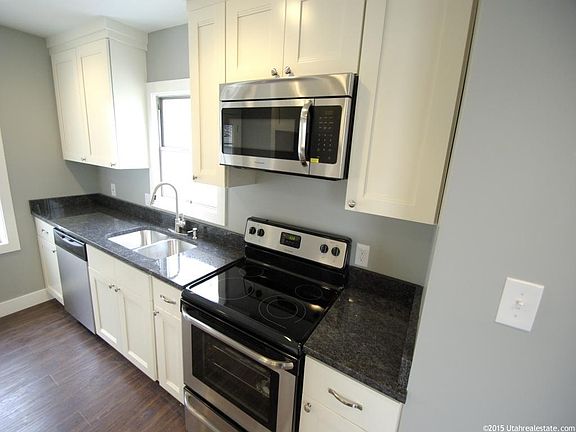 4th image of 235 E Burton Ave