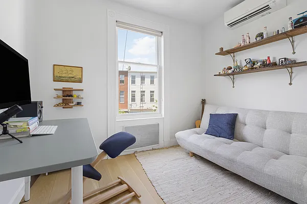 Rented by Corcoran | media 17