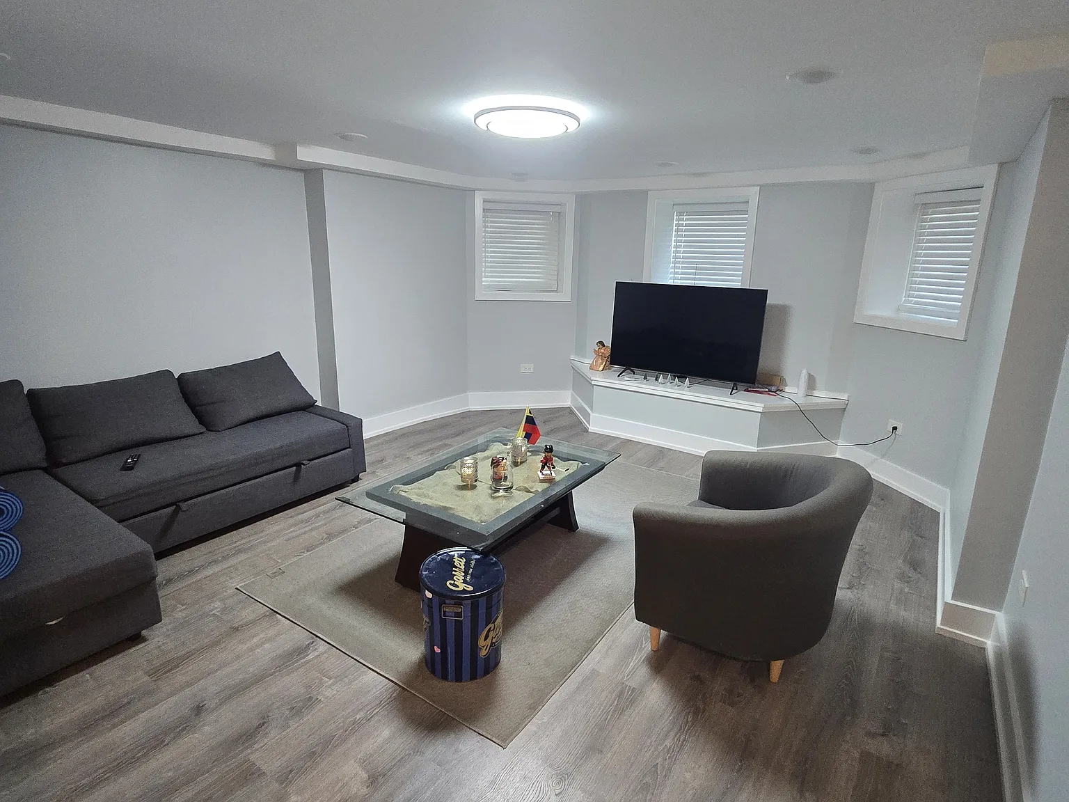 3 bed, 1500 sqft, $2,300 — Photo 4