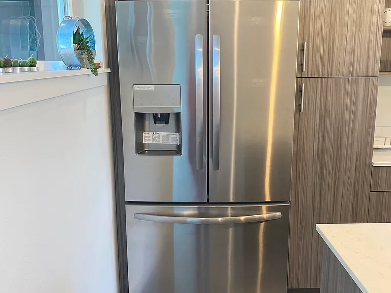 2521 S Washington St — Photo 18
