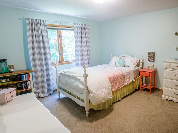 Upper Bedroom