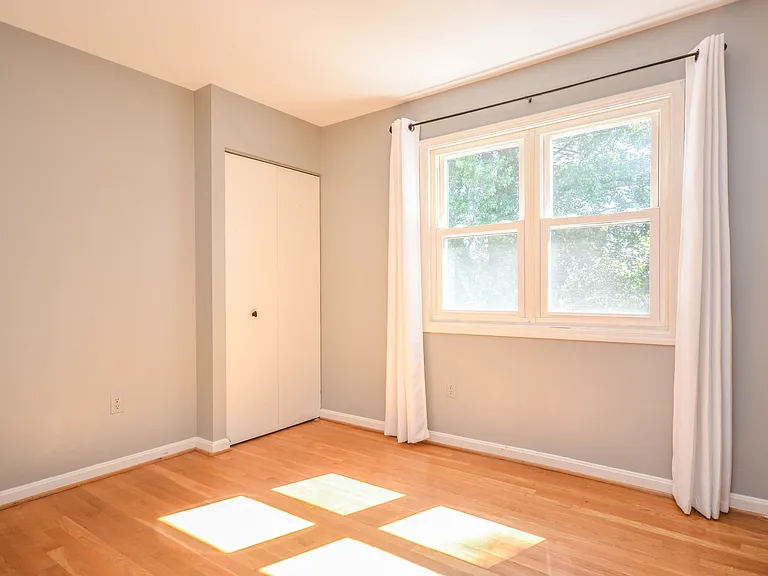 11309 Brandy Hall Ln — Photo 24