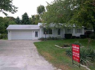 1304 Maple Ave, Flint, MI 48507