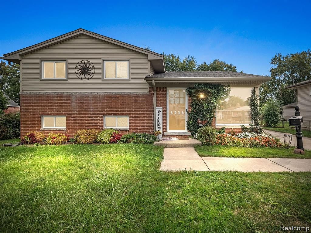 6916 Arcola St, Garden City, MI 48135 Zillow