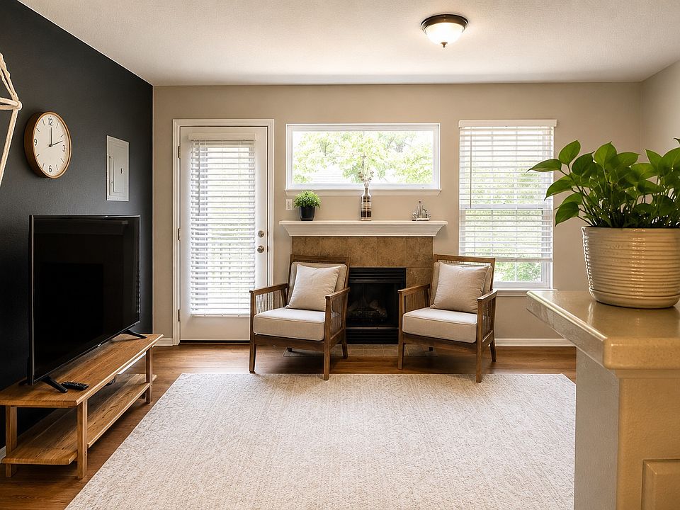 1st image of 64 Vale Cir