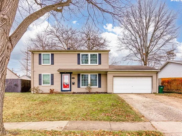 3505 Purdue St, Cuyahoga Falls, OH 44221