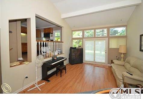 GREAT ROOM.JPG