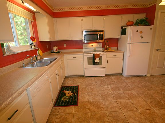 4th image of 6508 Park Central Way #6508B