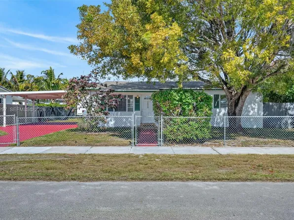 10325 SW 149th Ter, Miami, FL 33176