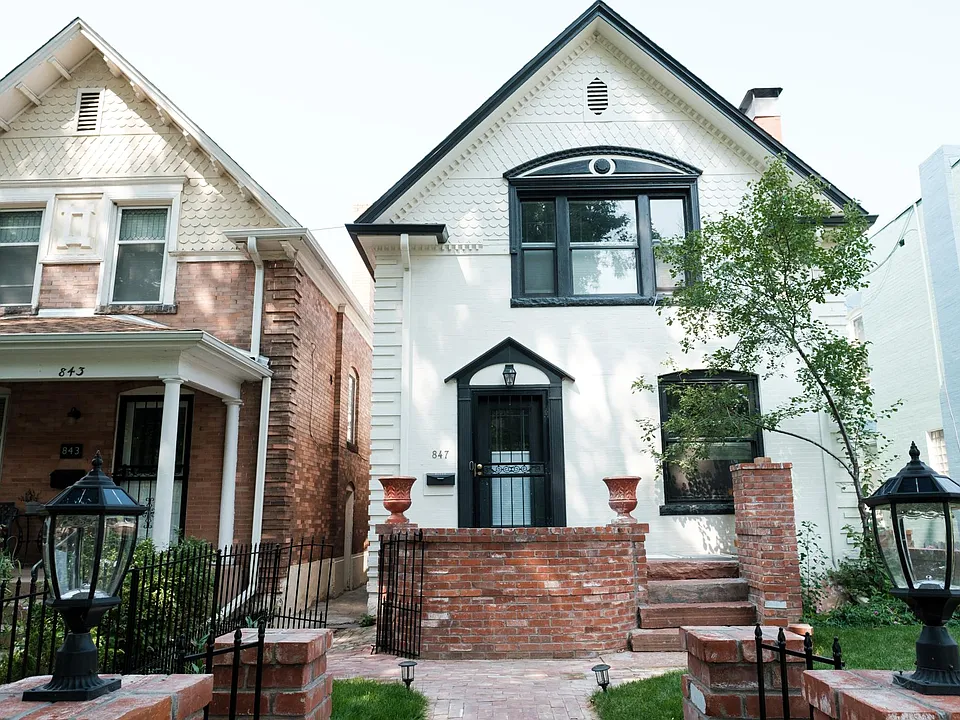 847 N Ogden St