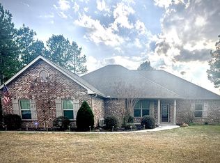 3 Alicia Dr, Ellisville, MS 39437