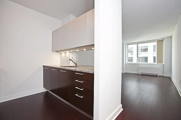 Rented by Nest Seekers International | media 1