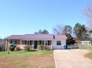 2746 Warlicks Church Rd, Connelly Springs, NC 28612