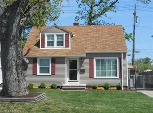 14812 Fernway Ave, Cleveland, OH 44111