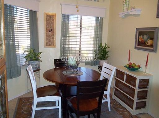 3rd image of 576 Cypress Gardens Pl