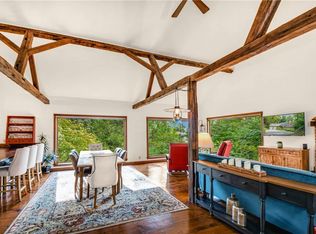 935 Spring Hill Rd, Riegelsville, PA 18077