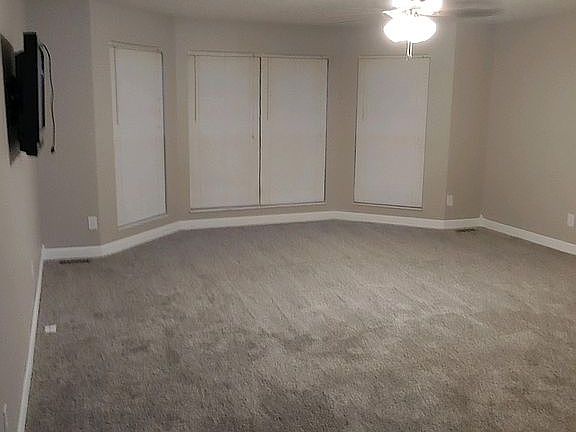 2nd image of 110 Ella St