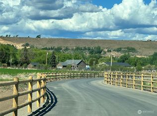 421 Thorp Landing Ln, Thorp, WA 98946