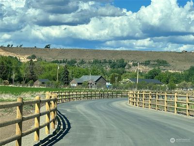 450 Thorp Landing Lane, Thorp, WA, 98946