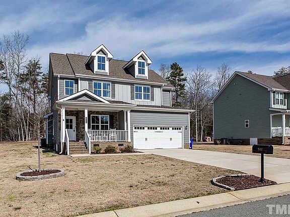 2nd image of 511 Everglades Dr