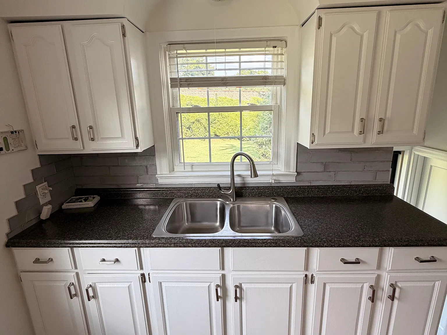 2 bed, 1000 sqft, $1,450 — Photo 3