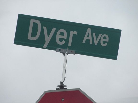 5th image of 34 Dyer Ave