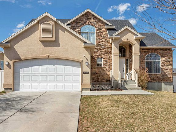 2nd image of 3914 S Othello Way