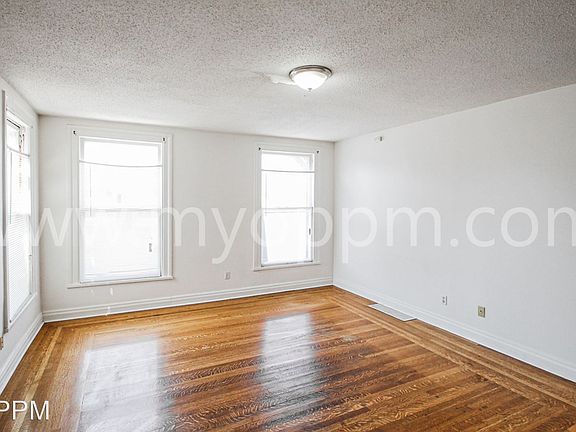 4th image of 3608 Jackson St