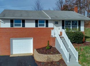 1063 Rice Ln, Church Hill, TN 37642