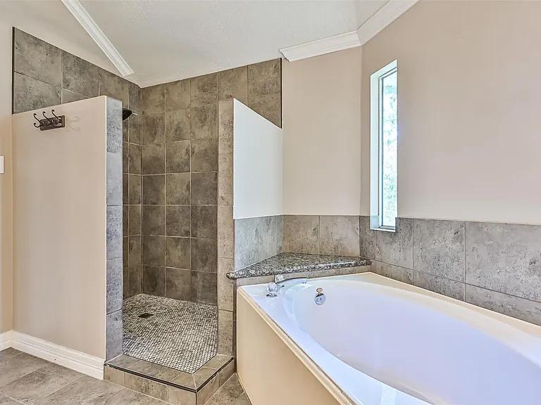 2714 Safe Harbour Cir — Photo 27