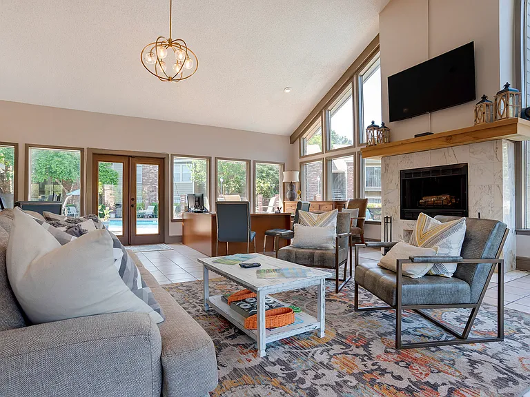 Pear Orchard Apartments — Photo 4