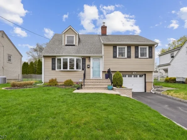 20 Highview Ter, Bloomfield Twp., NJ 07003