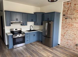1113 1/2 16th Ave #1, Monroe, WI 53566